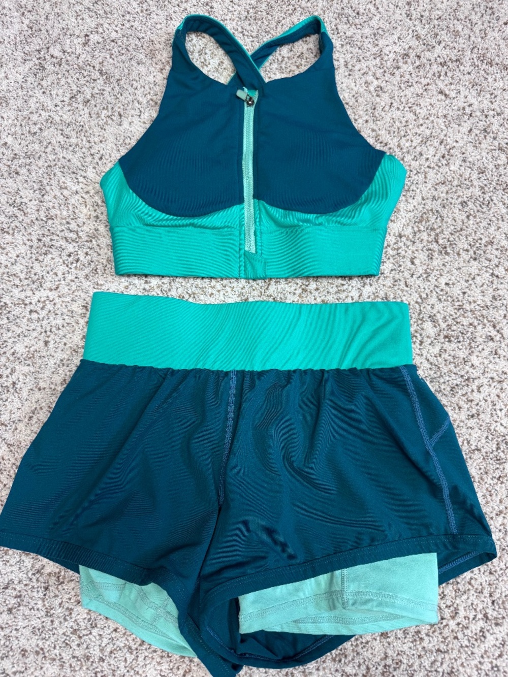 Fabletics workout set